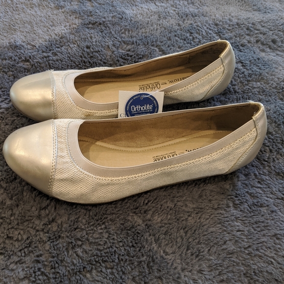 croft and barrow ortholite flats